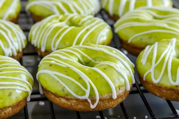 Homemade Baked Caramel Apple Donuts — ストック写真