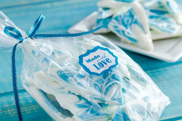 Witte chocolade en blauwe vanille Candy schors — Stockfoto