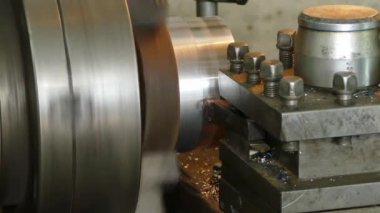 Torna tezgahında Metal Çalışması Değirmenciliği