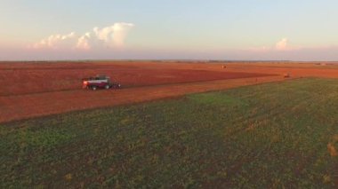 Hasat sırasında çalışma alanı birleştirmek