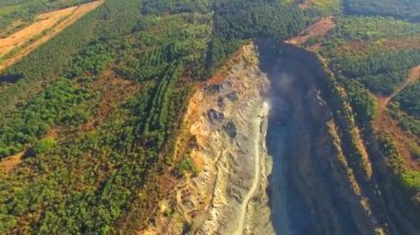 Havadan görünümü. Simferopol ezilmiş taş Pit