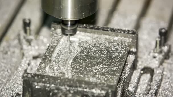 Gros plan. Traitement des tours métalliques Aluminium .