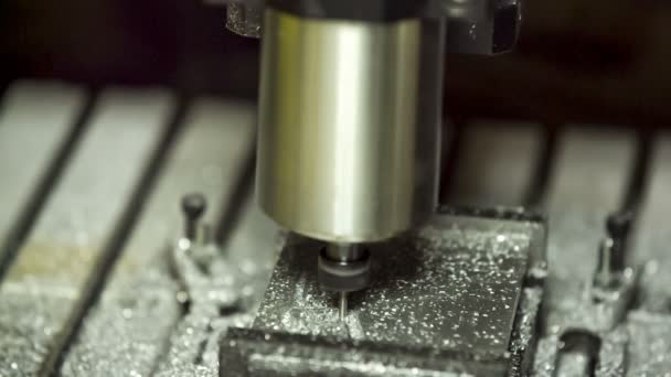 Gros plan. Tour de métal coupe en aluminium .