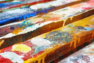 Eski ahşap tenli ahşap üzerine çok renkli suluboya doğal ahşap doku ve arka plan