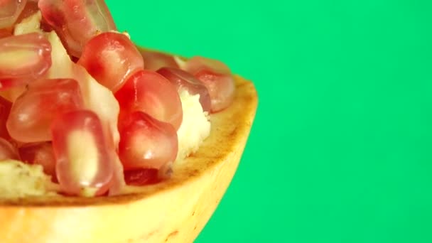 Biologico Frutta Rossa Sana Primo Piano Frutto Melograno Aperto Ruota — Video Stock