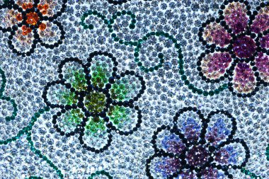 Çok renkli güzel kristal arka plan doku doku yansıma tasarımı mavi taş kristal kenar düğün sanat efekt yönlü contras arka plan boşluk mücevher yapısı cam malzeme