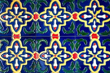 Güzel eski duvar desenleri el sanatları Tayland kamu dan seramik levhalar.