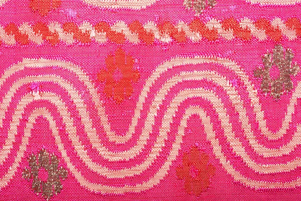 Antika tyg mer än 60 år gamla färgglada thai siden hantverk peruanska stil matta ytan på nära håll textilier peruanska vacker bakgrund väv Persiska detalj mönster farabic fashionabla gamla — Stockfoto
