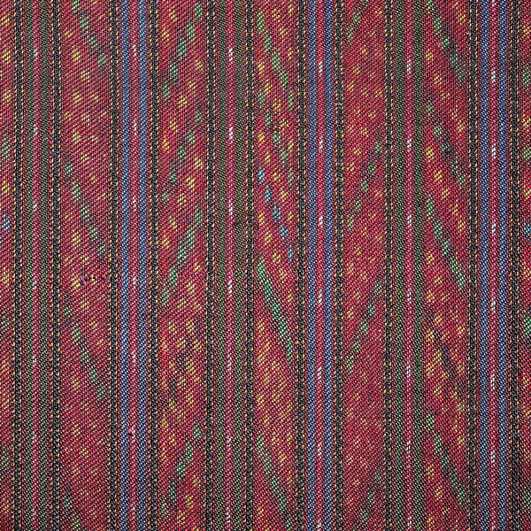 Colorful thai silk handcraft peruvian style rug surface close up More this motif & more textiles peruvian stripe beautiful background tapestry persian nomad detail pattern farabic fashionable textile. — Stock Photo, Image