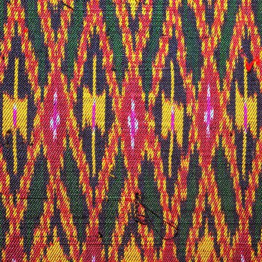 renkli Tay ipek el sanatları Perulu stil halı yüzeye yakın daha bu motifi ve daha fazla Tekstil Perulu şerit güzel arka plan Goblen Farsça göçebe ayrıntı desen farabic moda Tekstil.+