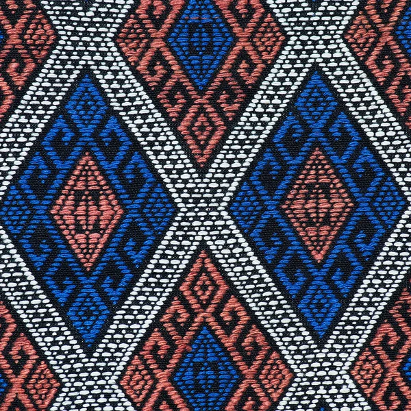 Coloré thai soie artisanat péruvien tapis style surface fermer Plus ce motif & plus de textiles bande péruvienne beau fond tapisserie persan nomade détail motif farabic textile à la mode . — Photo