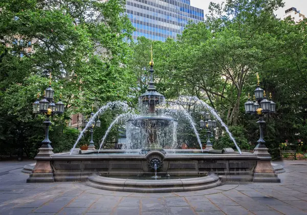 Fonte do Parque da Prefeitura — Fotografia de Stock