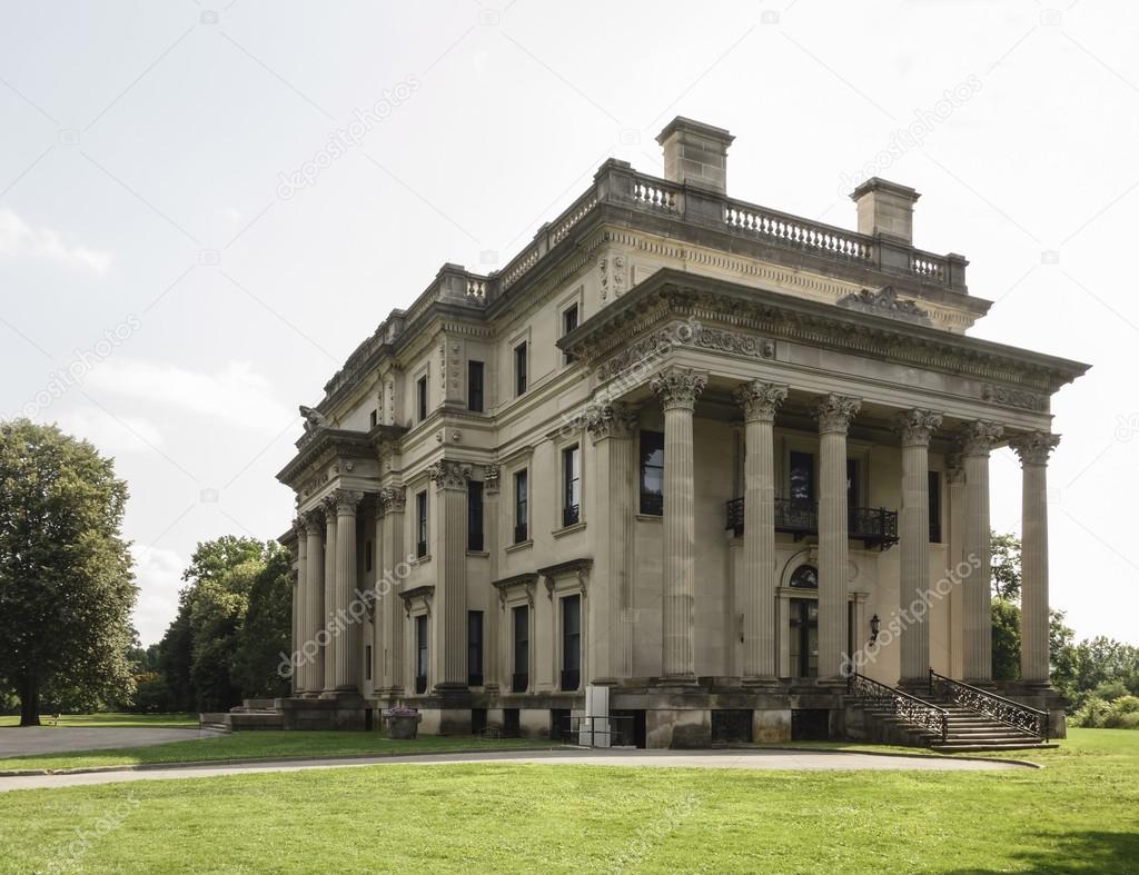 Vanderbilt Mansion