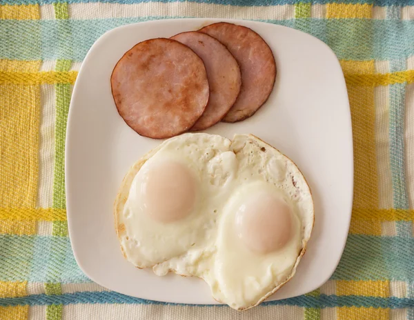 Bacon canadiano e ovos — Fotografia de Stock