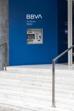 VALENCIA, İSPAN 14 Eylül 2021. BBVA bir İspanyol Bankası. Dünyanın en büyük finans kuruluşlarından biridir.