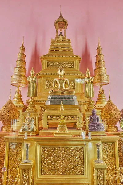 Phayao Thailandia Novembre 2020 Statua Avorio Buddha Oro Ritratto Oggetto — Foto Stock