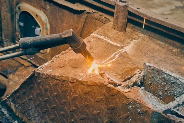 Otomobil gövdesi Çerçevesi ya da Otomatik Parçacık Kaldırma Yazan: Oxygen Asetilen Kesme Meşalesi