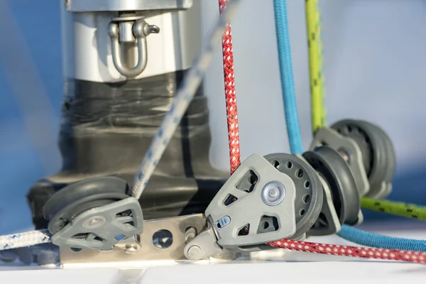 Modern Sailing Pulleys — Stock Photo, Image