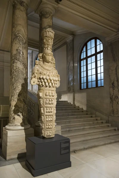 Efes Müzesi, Viyana, Avusturya büyük Artemis heykeli — Stok fotoğraf