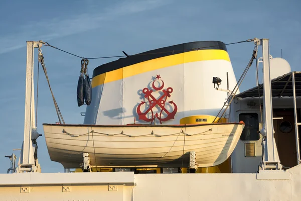 Life Boat, Istanbul Passenger Ferry, Turkey — Stock Photo, Image