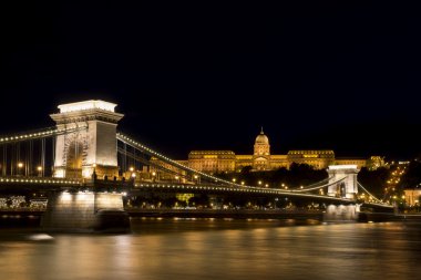 Chain Bridge And Buda Castle, Budapest, Hungary clipart