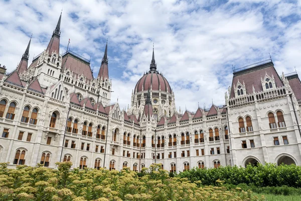 Ungerska parlamentsbyggnaden, budapest, Ungern — Stockfoto