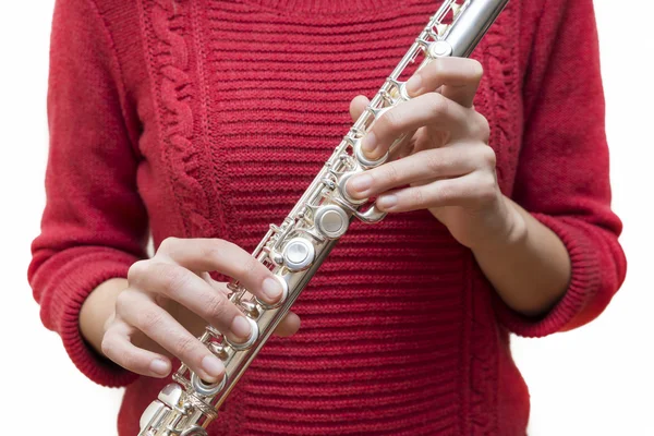 Mulher segurando flauta em suas mãos — Fotografia de Stock