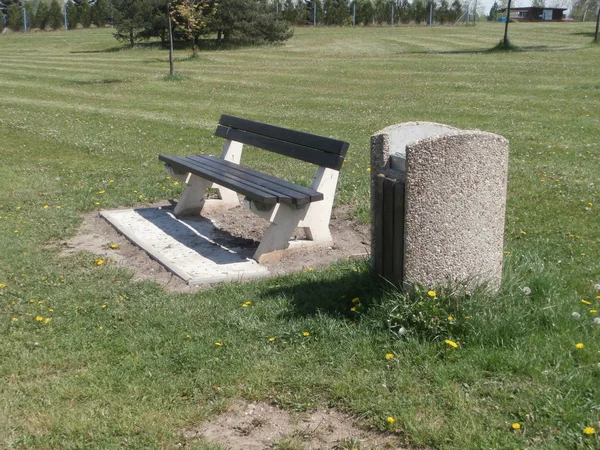 Park bench — Stock Photo, Image