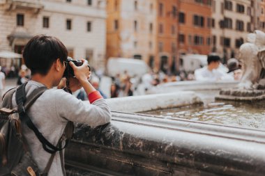 Roma'da fotoğraf çekme.