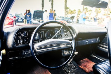 1972 Chevrolet Camaro görünümü içinde.