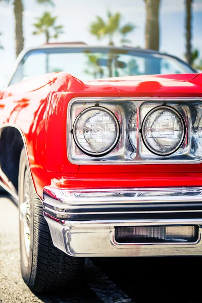 Detalle del Chevy clásico rojo . — Foto de Stock