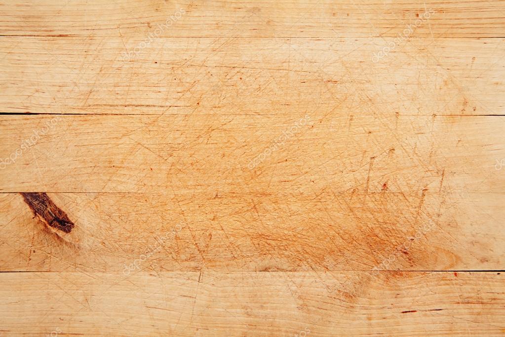 Bàn bếp với nền gỗ là một hình ảnh đầy cảm hứng để bạn trang trí cho căn bếp của mình thêm phần hấp dẫn và quyến rũ. Bàn gỗ sẽ là sự lựa chọn hoàn hảo để tạo nên không gian thanh lịch và hiện đại. Tại đây, bạn có nhiều khả năng tạo ra không gian trang trí theo phong cách riêng của mình.