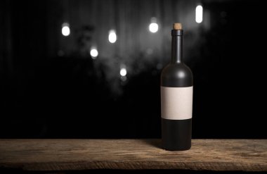 Peynir aperatifi seçimi ya da şarap aperatifi. Kırmızı şarap, çeşit çeşit peynir, incir, ekmek, zeytin ve prosciutto tahtada tahtada siyah arka plan, üst manzara