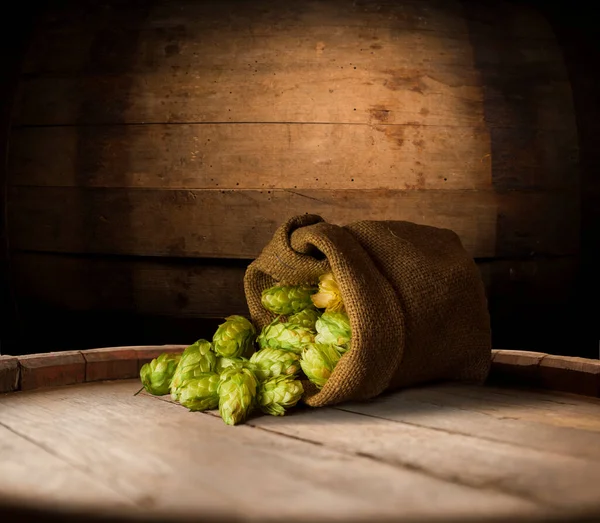 Стеклянное Пиво Деревянном Фоне Копирайтом — стоковое фото