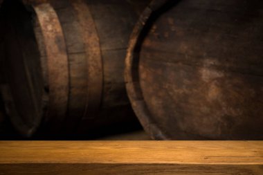 Şarap mahzeninde fıçılar, Porto, Portekiz