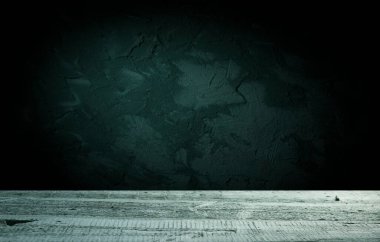 Beyaz arkaplandaki eski varil izo