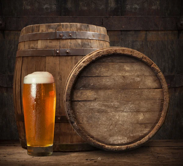 Beer barrels pub hi-res stock photography and images - Alamy