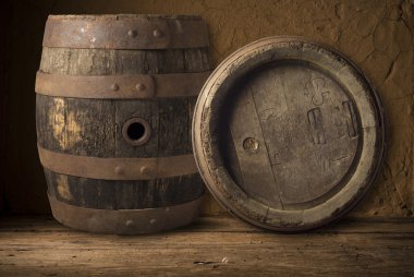 bir fıçı bira ile natürmort