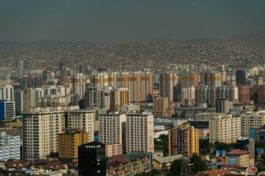 Gözlem güvertesinden Moğolistan manzarasının bator başkenti.