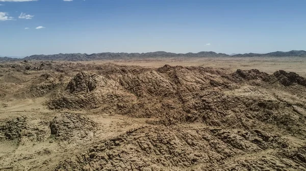 Вид на горы в монгольской пустыне — стоковое фото