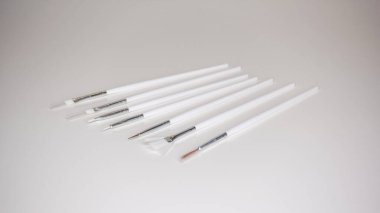 Kozmetik işlemleri için fırçalar