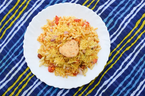 Bhelpuri Populäres Indisches Streetfood Aus Puffreis Und Sev Indische Teatime — Stockfoto