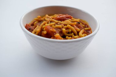 Jackfruit köri kızartması ya da Kathal Ki Sabji. Hint yemeği nefis. Orijinal ev yapımı Asya sebzesi..