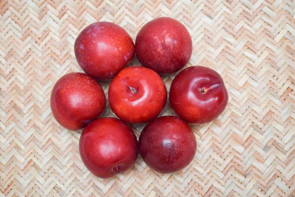 Raw Organic Red Plums White Background Red Maroon Shades Fresh — Stock Photo, Image