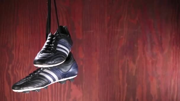 Scarpe da calcio rotazione — Video Stock