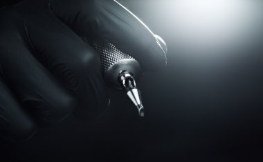 Portre dövme makinesi