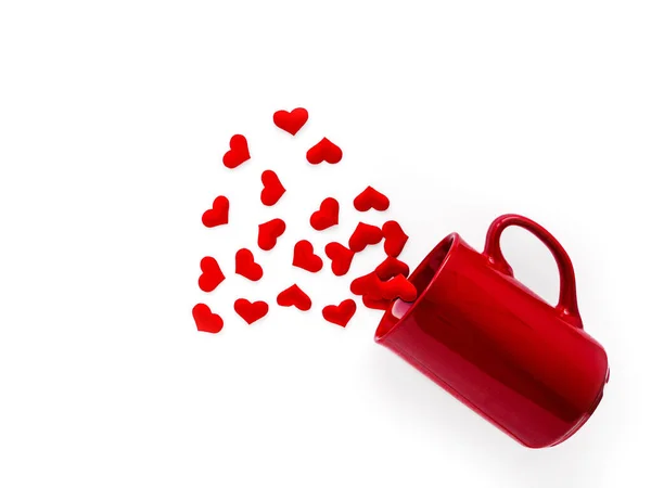Kırmızı kalpler ve bir kupa. Sevgililer Günü — Stok fotoğraf