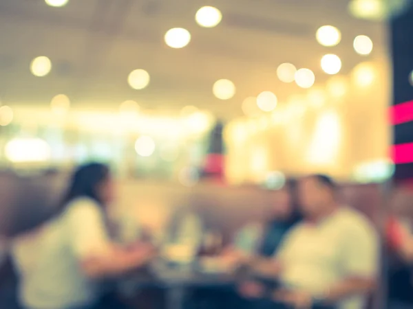 Fondo borroso, mesa vacía en el restaurante fondo borroso wi — Foto de Stock