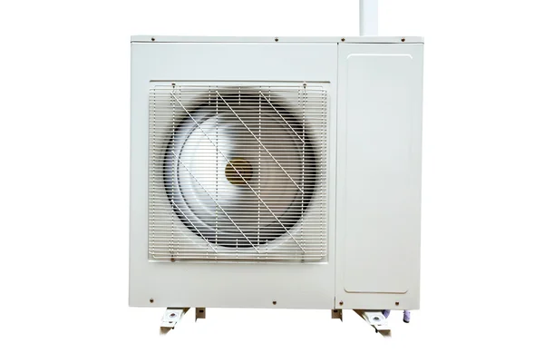 Eenheid van airconditioner op geïsoleerde Wit met uitknippad. — Stockfoto
