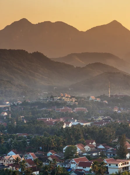 Point de vue et paysage à luang prabang, laos . — Photo